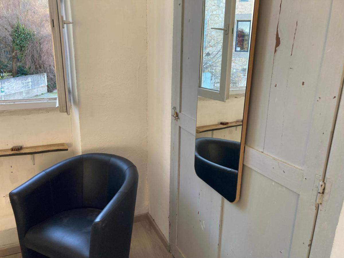 Chambre Privee Dans Maison Dromoise - Viarhona - Autoroute - Jacuzzi A Reserver En Supplement Châteauneuf-du-Rhône Kültér fotó
